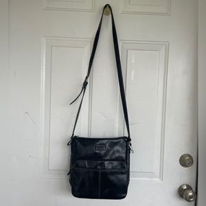 Relic by FOSSIL Black Leather Women’s Shoulder bag/Handbag